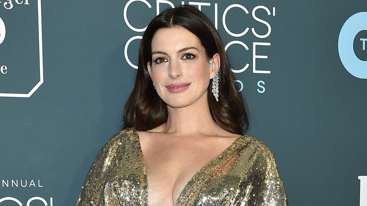 Anne Hathaway Net Worth, Glory, Activities and Lifestyle