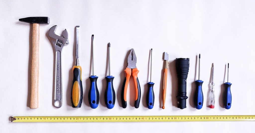6 Basic Plumbing Tools You Should Have in Your Toolbox