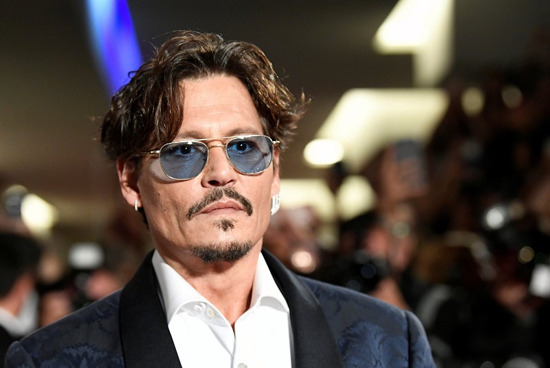 Johnny Depp Height, Weight, Age, Measurements