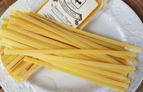 How to cook fettuccine pasta in the microwave?