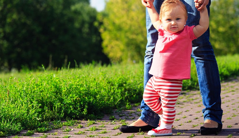 4 Exercises to Help Your Baby Walk