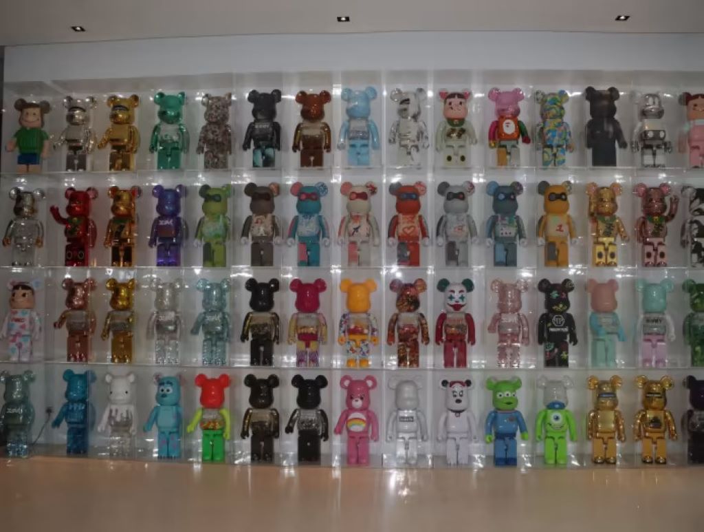 The Ultimate Guide to Bearbrick 1000 Size: Collecting and Displaying