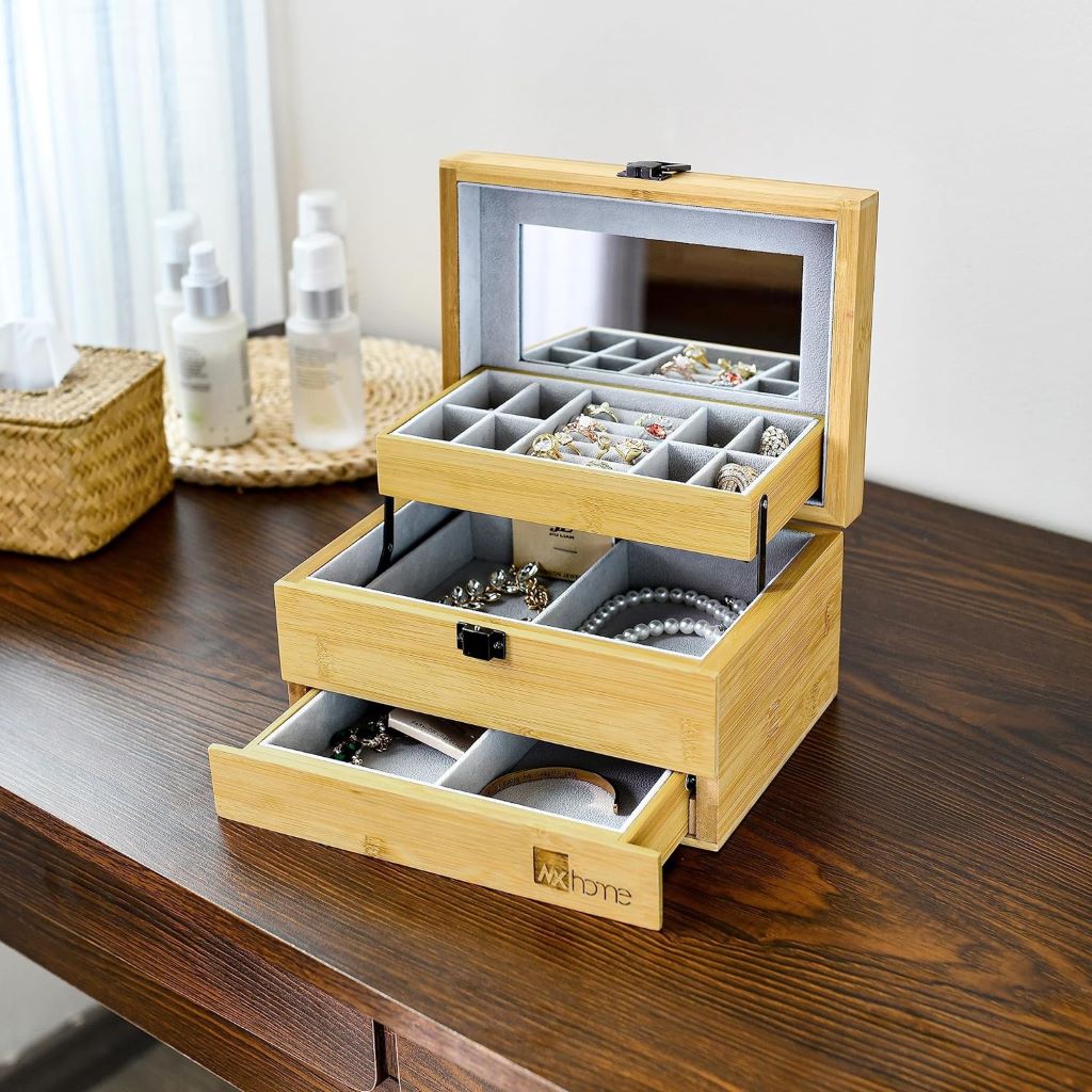 The Allure of Mirrored Jewelry Boxes