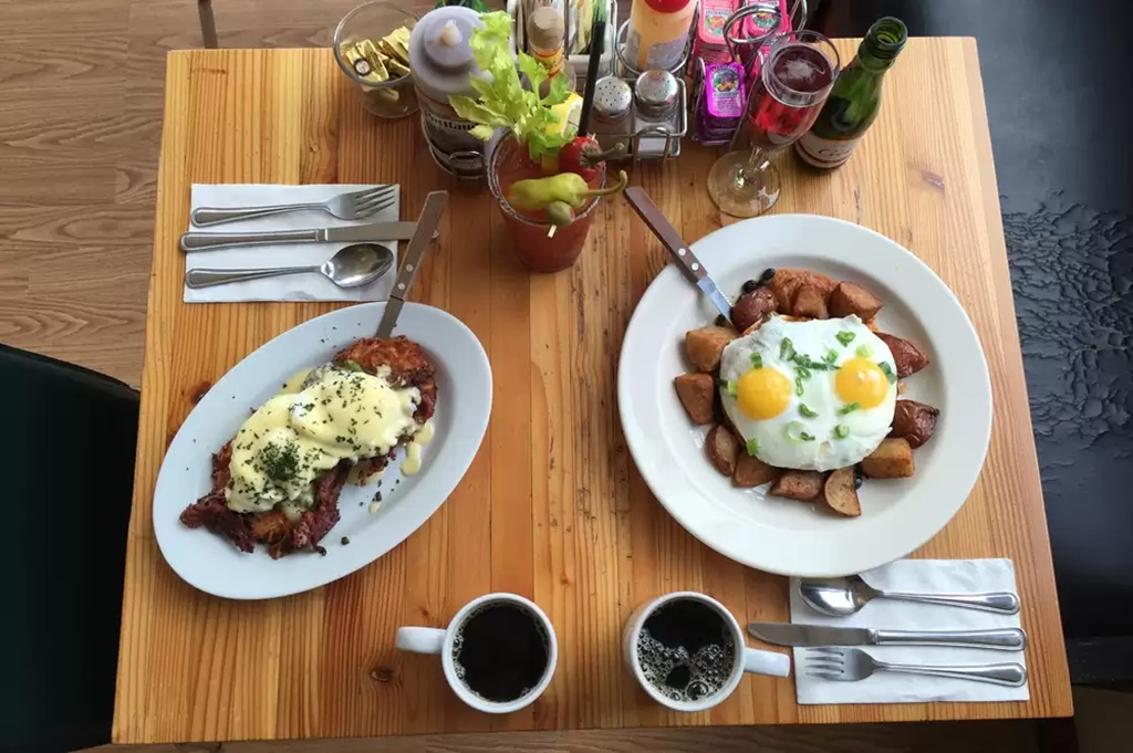 Tips For Navigating Portland's Breakfast Scene