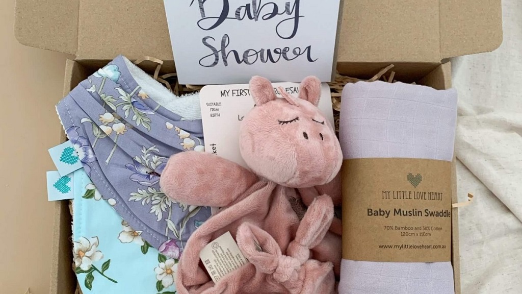 What is a reasonable gift card amount for a baby shower