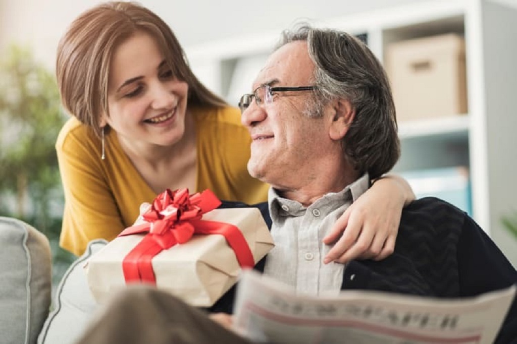 What kind of gifts do older people like