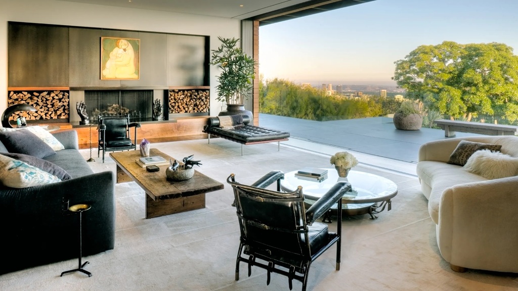 The Future of Celebrity Homes Featuring Rammed Earth Construction