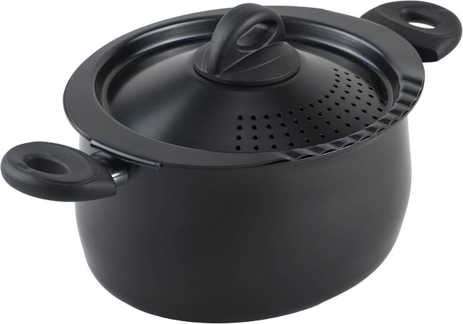 Bialetti 5.5-Quart Nonstick Pasta Pot with lid for safe and convenient cooking