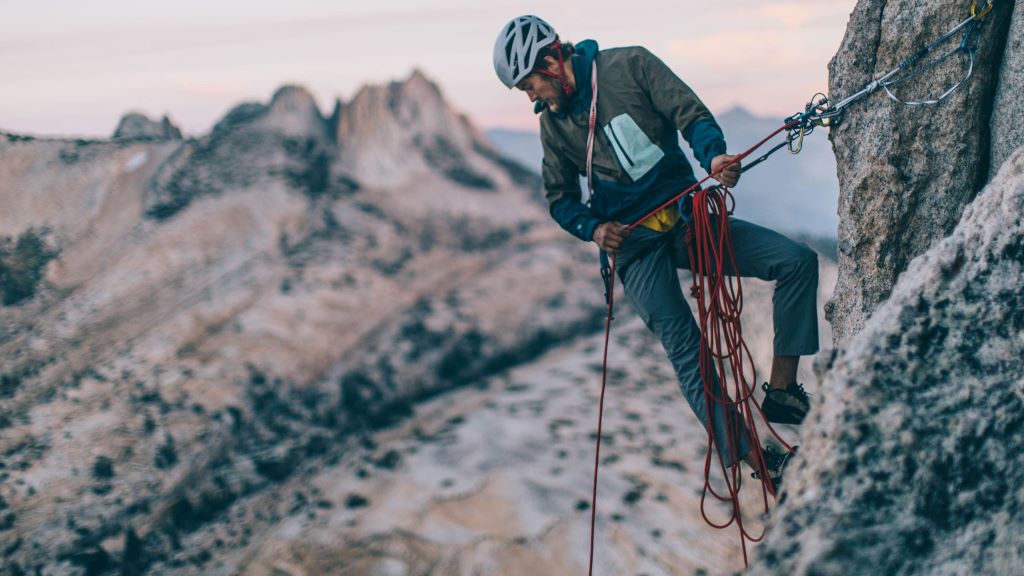 Dynamic climbing rope coiled on rocky terrain in Utah for outdoor climbing